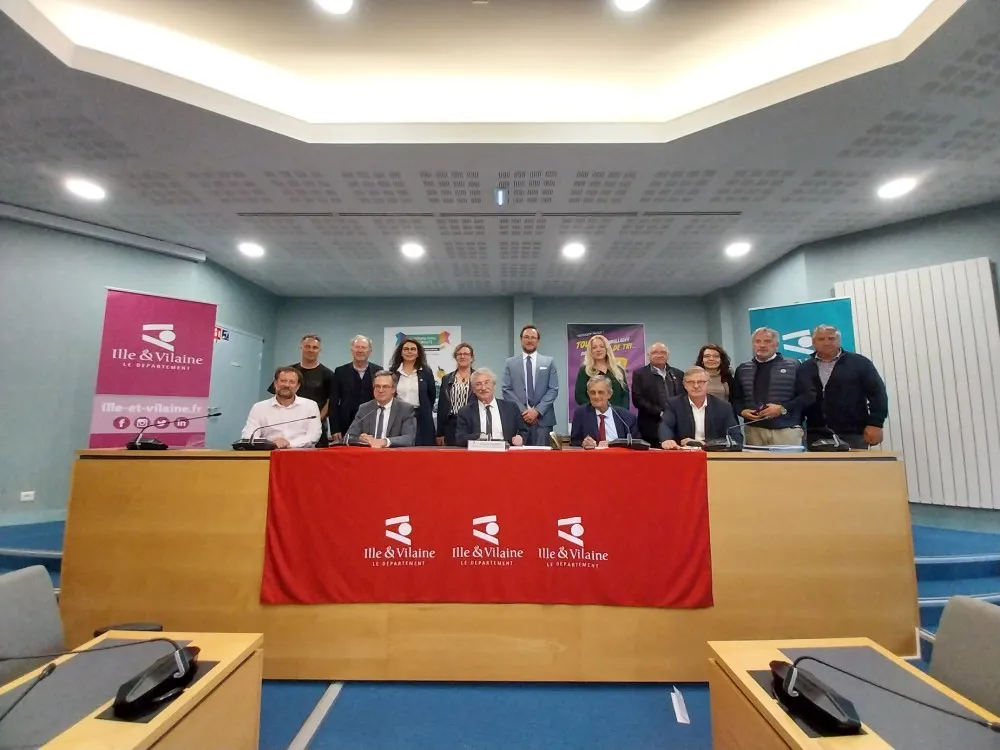 Signature du contrat départemental de solidarité territoriale entre Saint-Malo Agglomération et le Département d’Ille-et-Vilaine