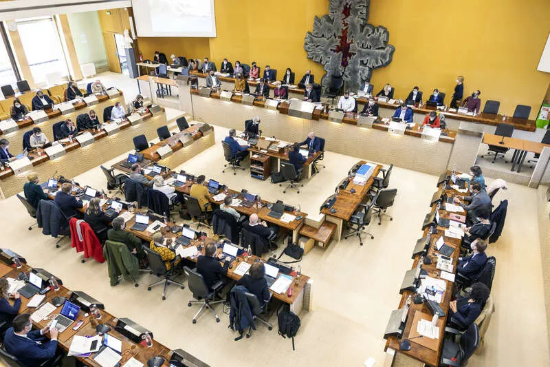 Session de l'assemblée départementale : vote d'un budget de 1,3 milliard d'euros malgré un contexte contraint