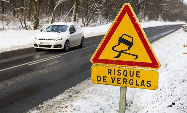Les agents du Département prêts à intervenir contre le verglas et la neige sur les routes