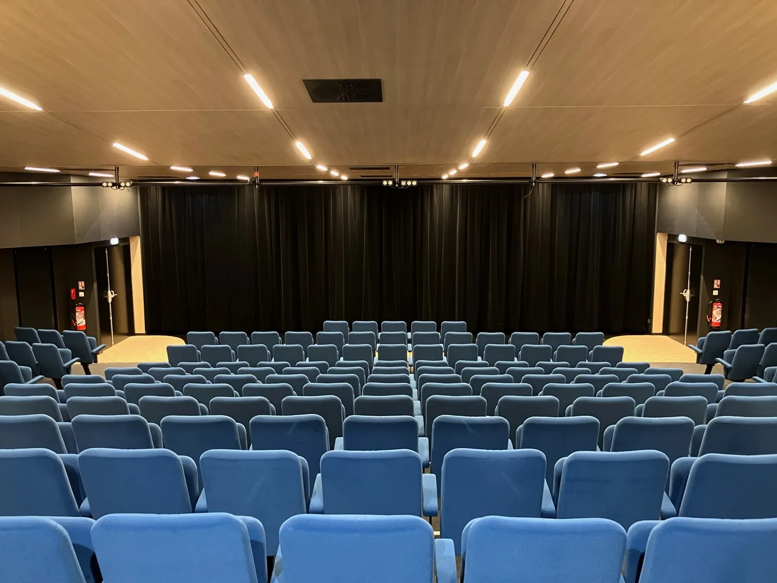 salle de spectacle collège du Rheu